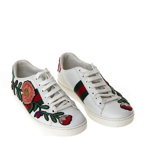 tenis gucci flores|farfetch tenis de gucci.